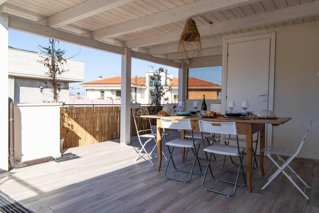 Zefiro Home Pesaro Zona Mare E San Bartolo By Yohome Екстериор снимка
