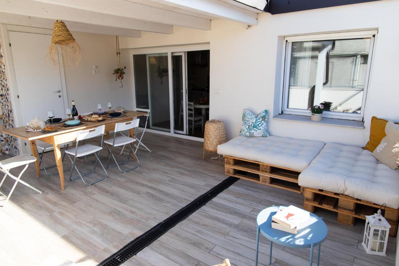 Zefiro Home Pesaro Zona Mare E San Bartolo By Yohome Екстериор снимка