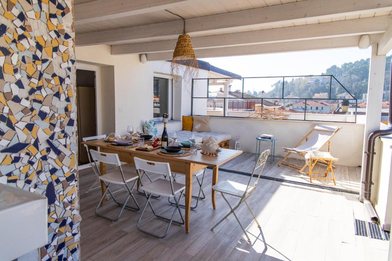 Zefiro Home Pesaro Zona Mare E San Bartolo By Yohome Екстериор снимка